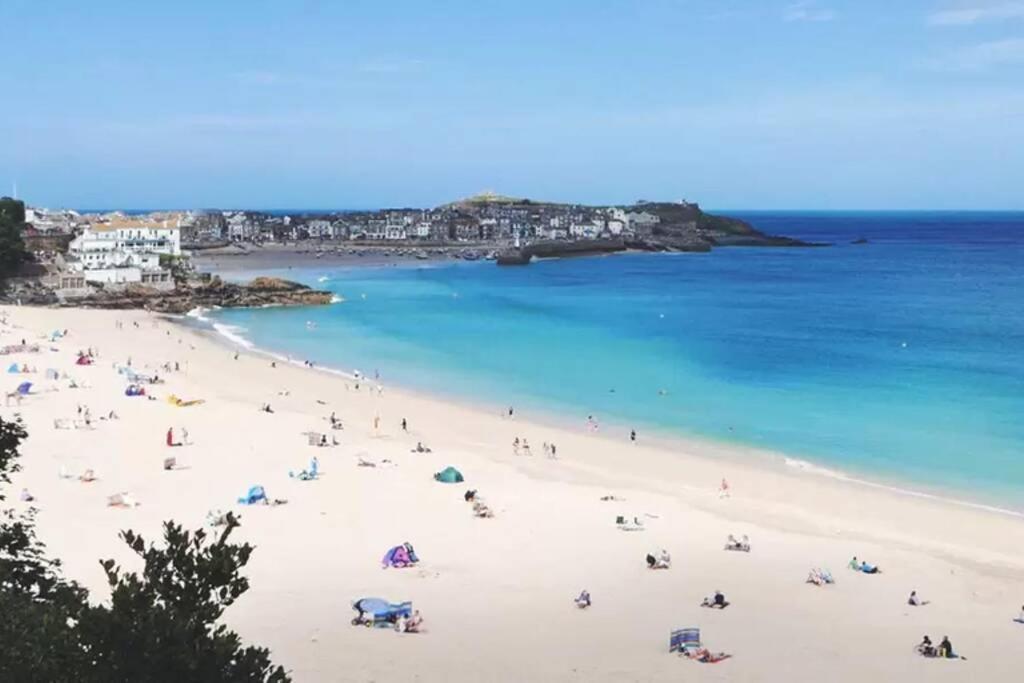 St Ives Apartment Private Parking With Garden 10 Minute Walk Into Town And Beach Dış mekan fotoğraf